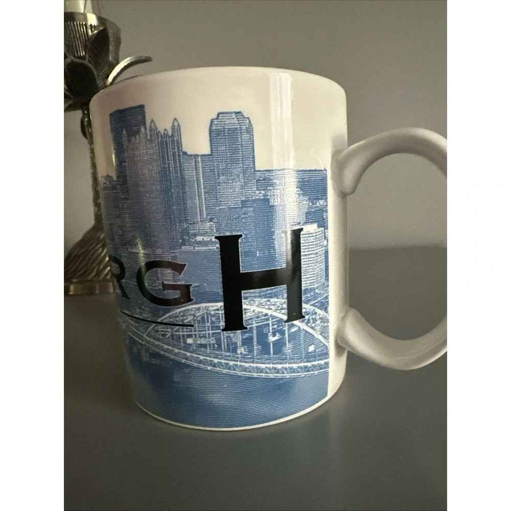 Pittsburgh Steel City Starbucks Barista 2002 Skyline Series One Coffee Cup Mug